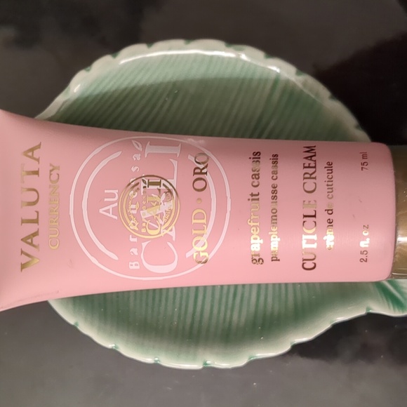 Cuticle Cream - Picture 1 of 3